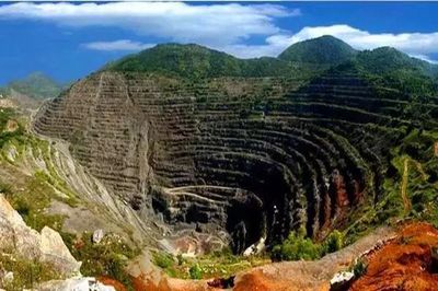 小長(zhǎng)假?gòu)奈錆h出發(fā)走這十條線 荊楚風(fēng)光滿足所有對(duì)美的渴望